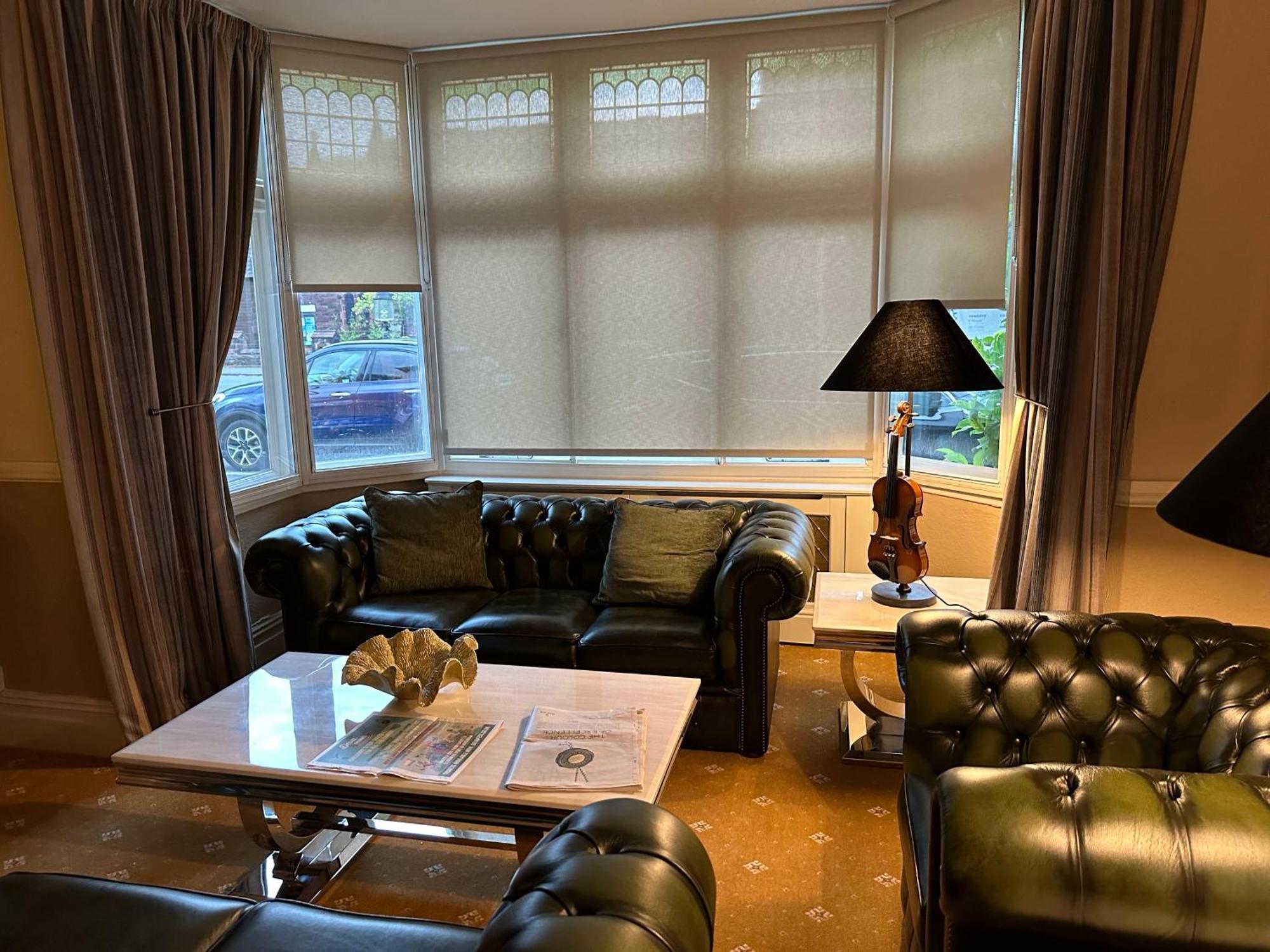 Chester House Guest House Luaran gambar The interior of the hotel